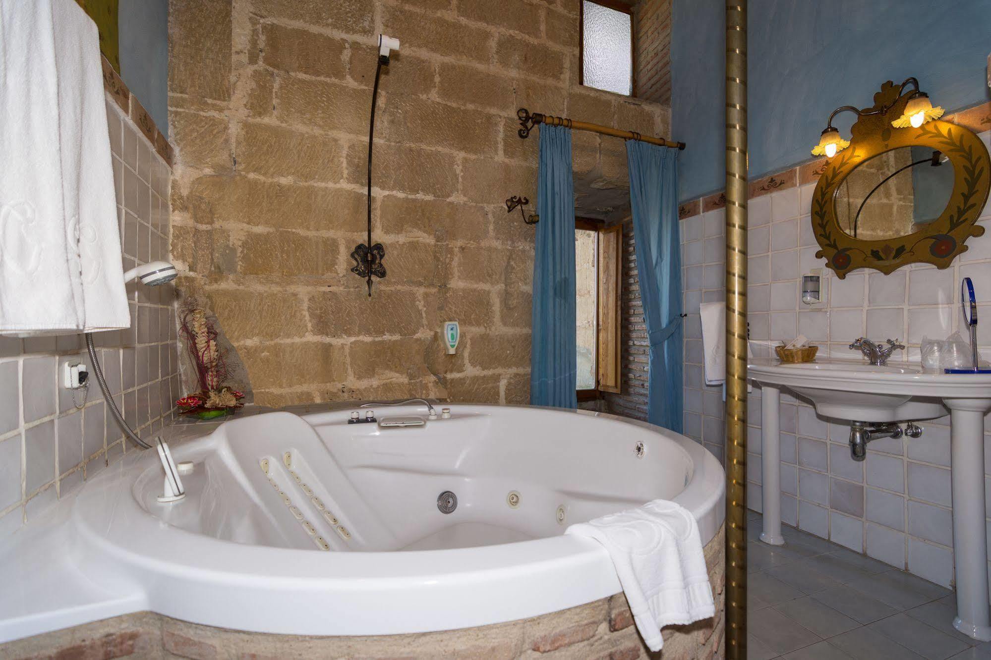 Hospederia Senorio De Casalarreina Hotel Kültér fotó